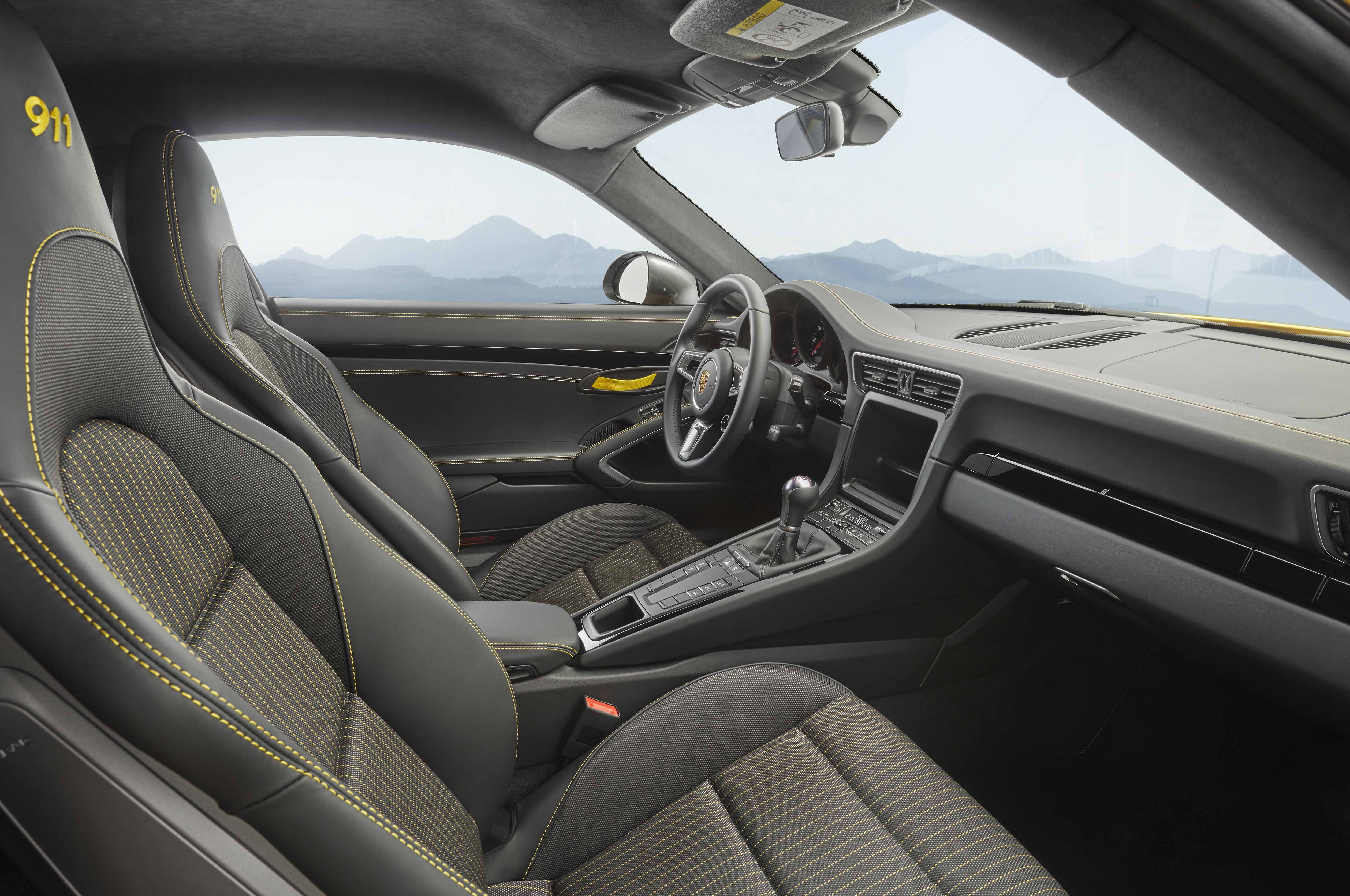 Porsche Carrera 911 T 2018