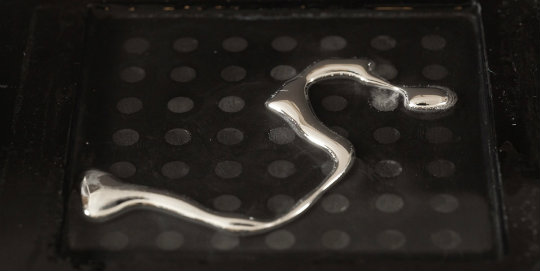 Porgramlanabilir metal