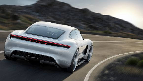 Porsche Taycan özellikleri