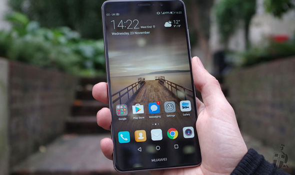 Huawei Mate 9 Android Pie güncellemesi / EMUI 9