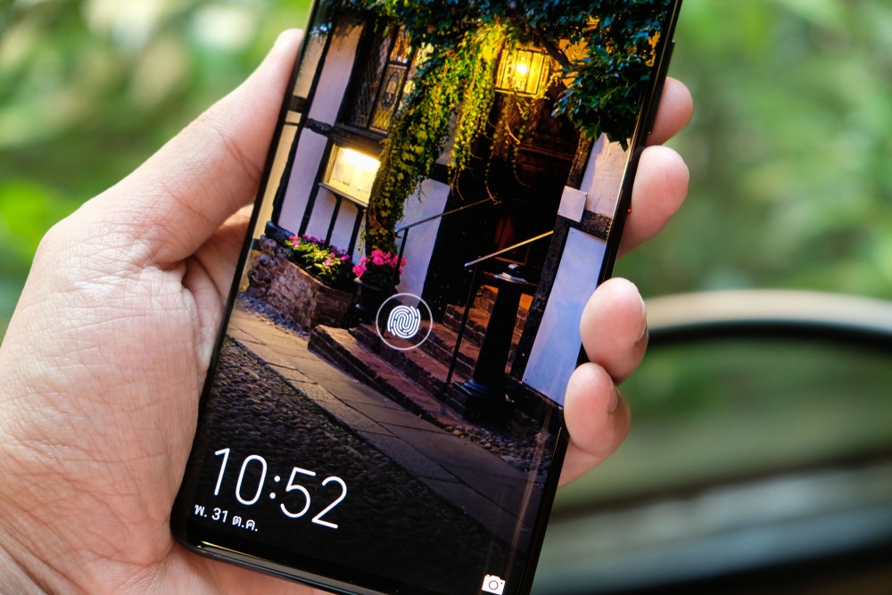 Huawei casusluk suçlamaları