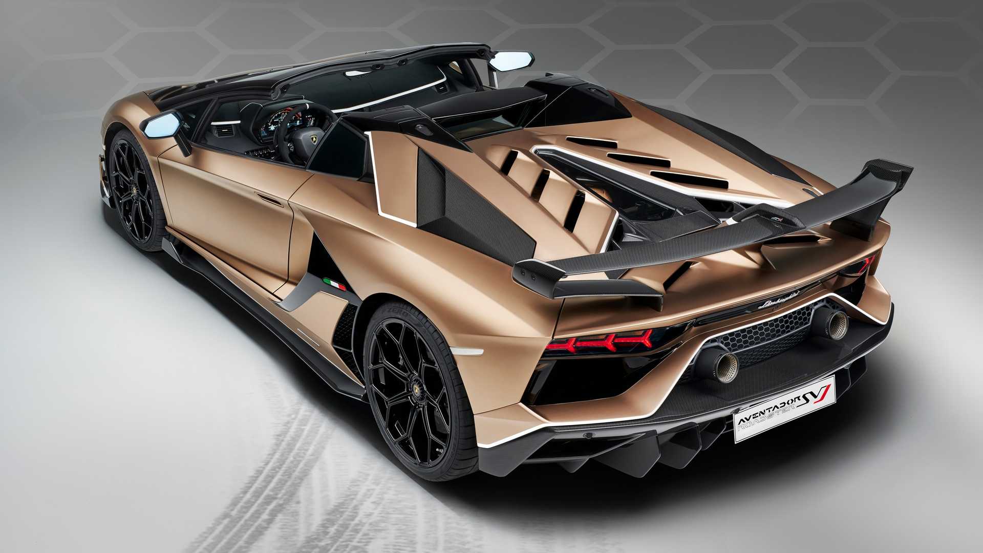 Lamborghini Aventador SVJ Roadster tanıtıldı ...