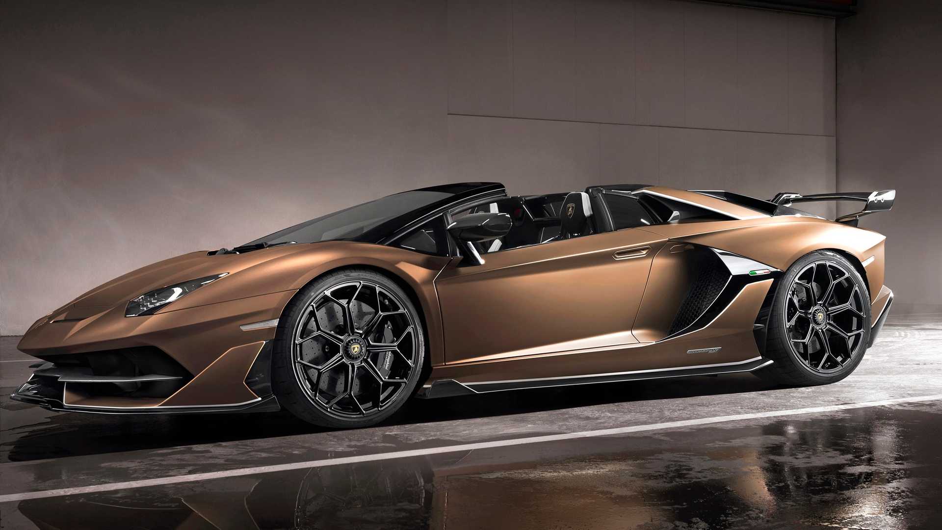 Что такое lamborghini aventador