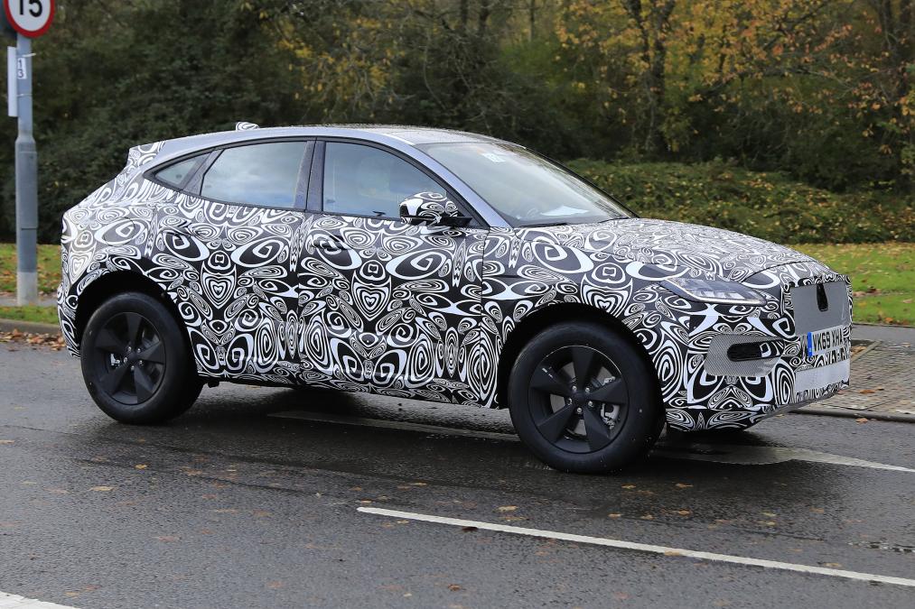 2020 jaguar e-pace 2
