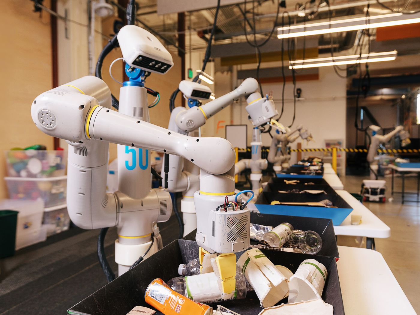 Alphabet X yeni bir akıllı robot geliştiriyor