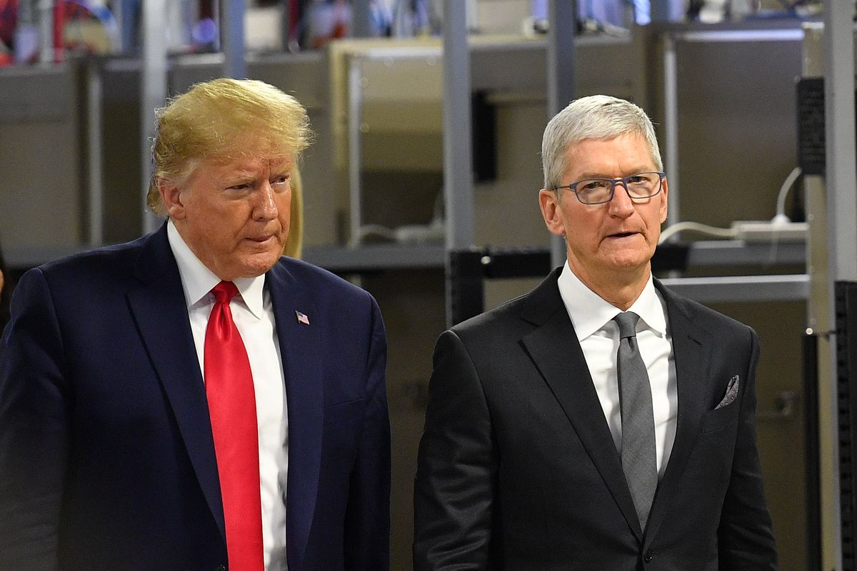 Donald Trump iPhone