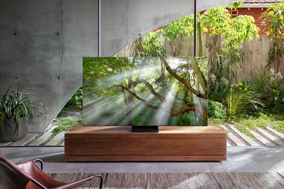 Samsung çerçevesiz 8K TV tanıtıldı