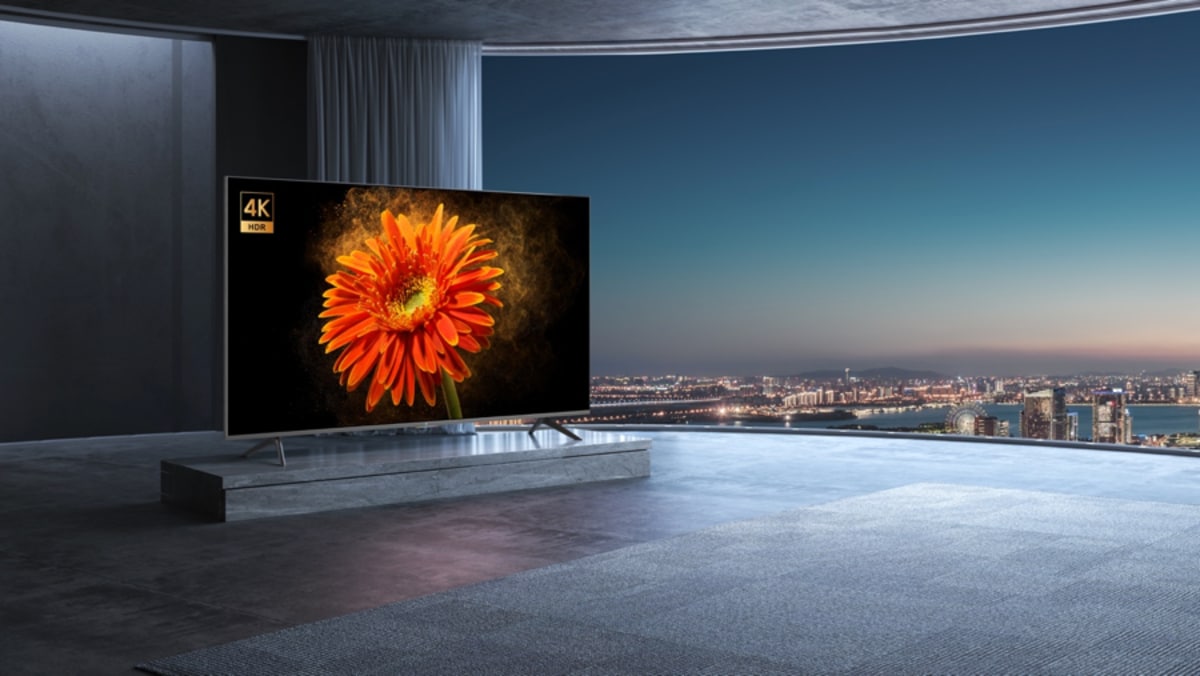 82 inç Mi TV LUX 4K
