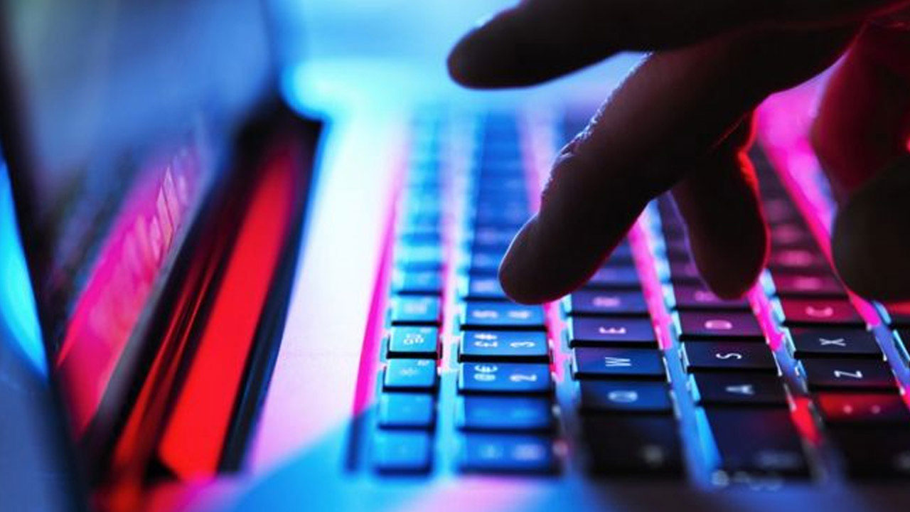 ABD seçimleri hackerların yeni hedefi oldu