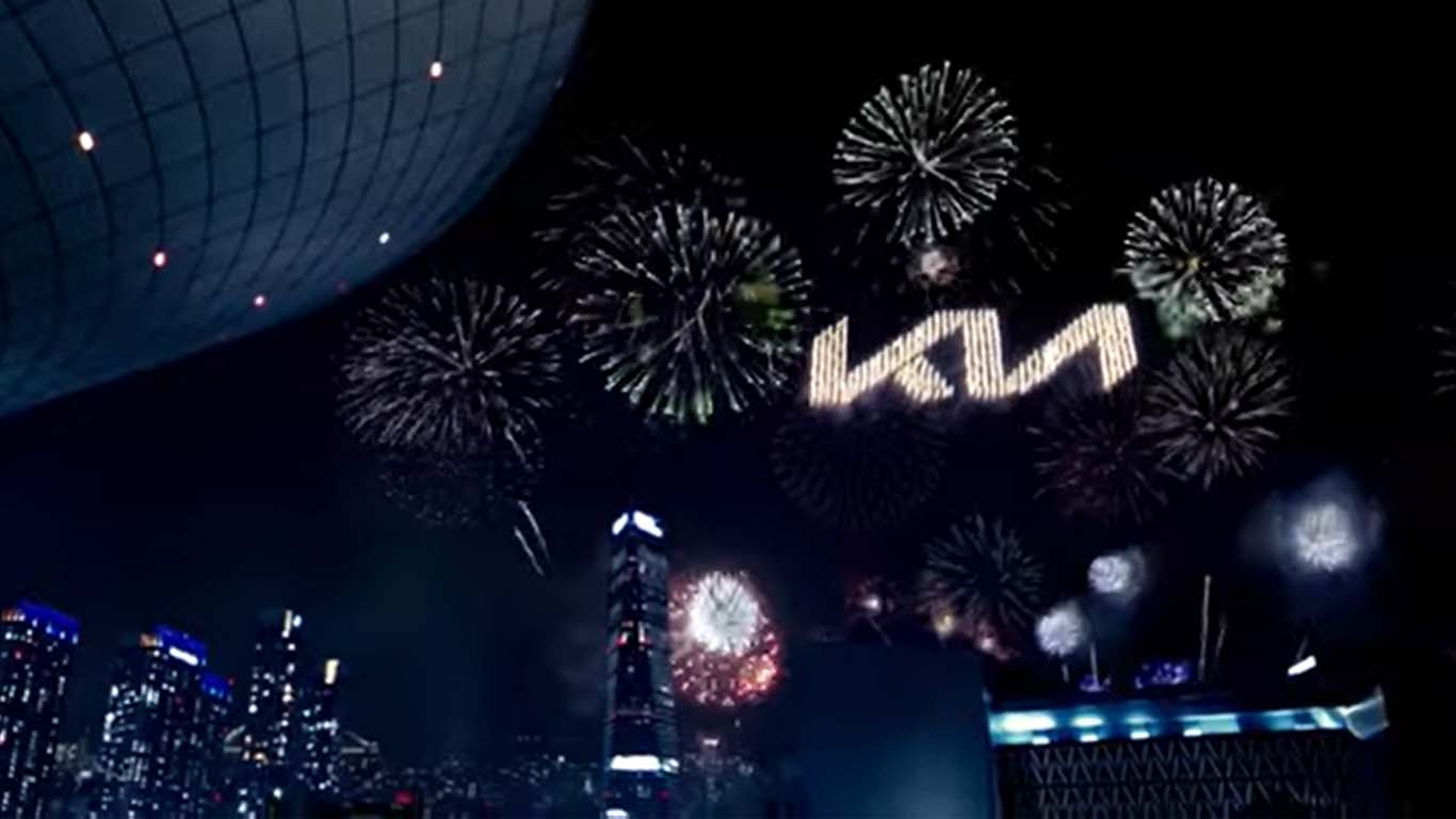 KIA yeni logosu