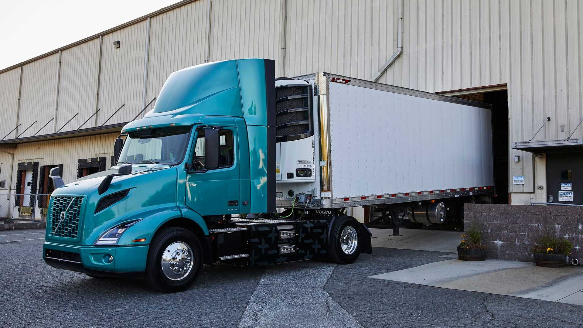 Volvo VNR Electric tanıtıldı