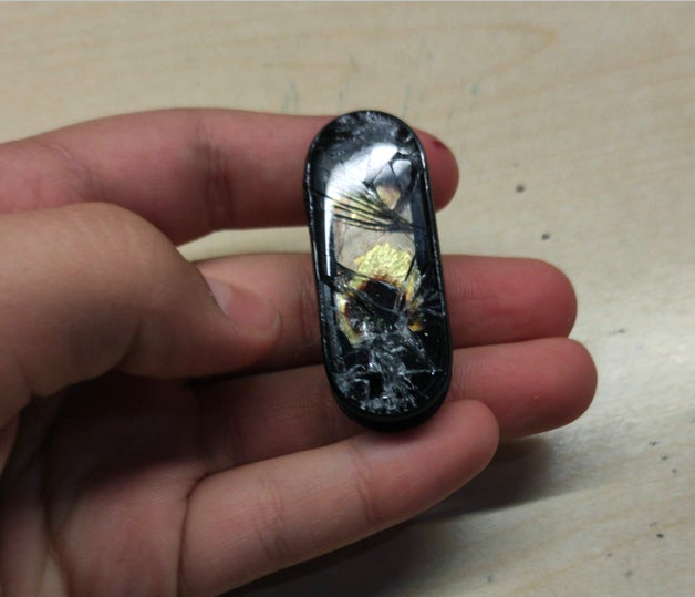Xiaomi Mi Band 5 patladi
