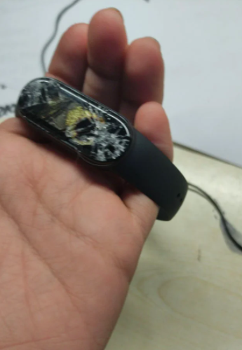 Xiaomi Mi Band 5 patladi