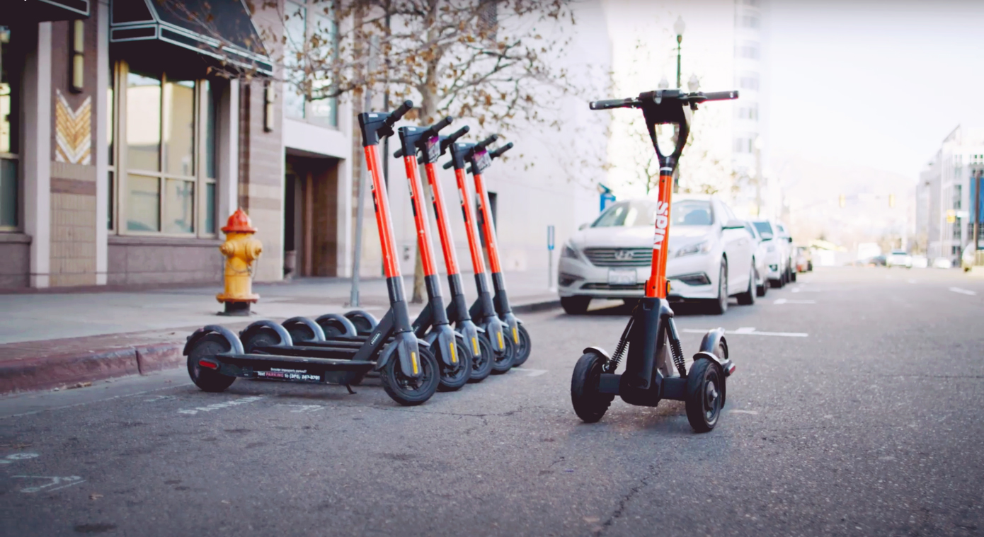 elektrikli scooter, otonom elektrikli scooter, üç tekerli elektrikli scooter