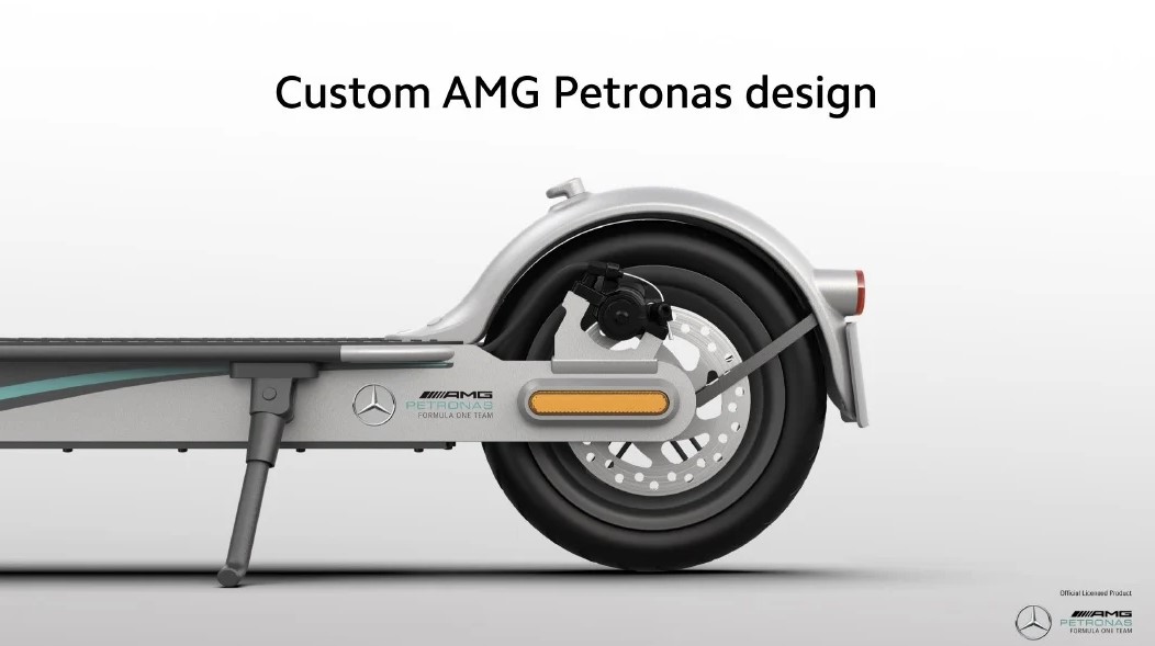 Mi Electric Scooter Pro 2 Mercedes-AMG Petronas F1 Team Edition