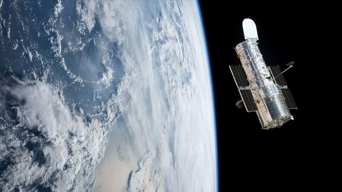 hubble-jupiter-buyuklugunde-bir-gezegen-kesfetti3.jpg